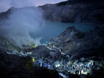 長長下山的人鏈2